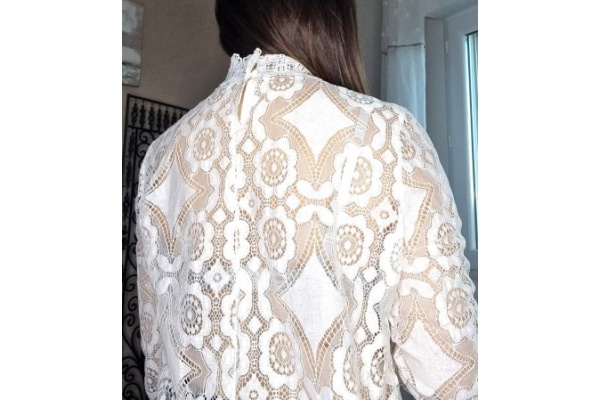 blouse_dentelle_blanche_arriere_2_1796508242