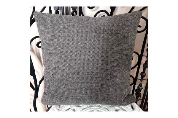 coussin_marron_velours_2