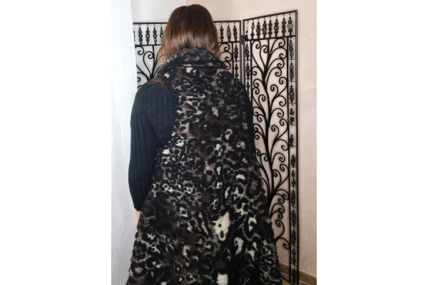 gilet_arriere_leopard