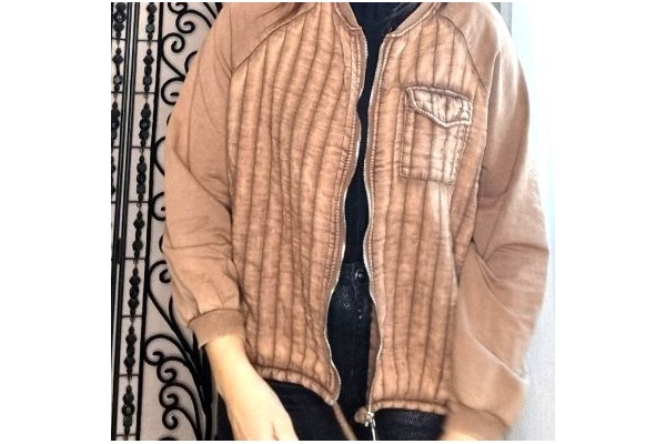 gilet_leger_marron_zippe_face_2