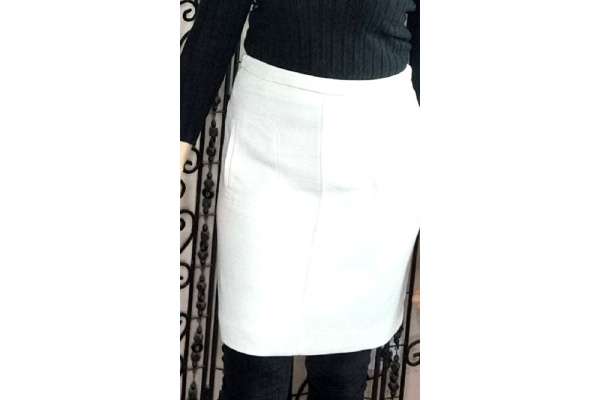 jupe_caroll_blanche_face_2